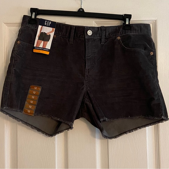 GAP Pants - Gap NWT  Woman's  Corduroy Gray Shorts size 12